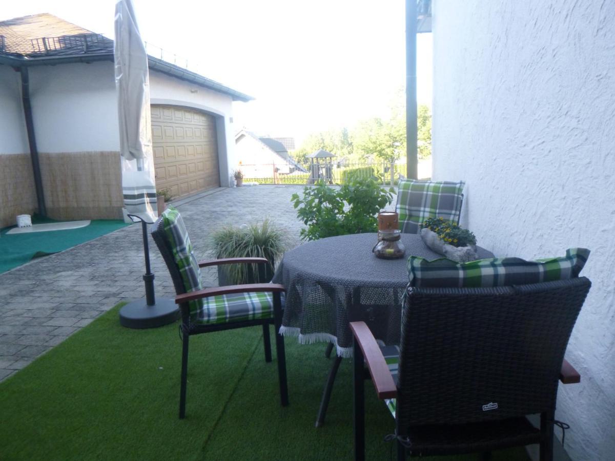 Brigitte Karst Apartment Kelberg Exterior foto
